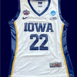New Iowa State Caitlin Clark Jersey Women’s Size Medium